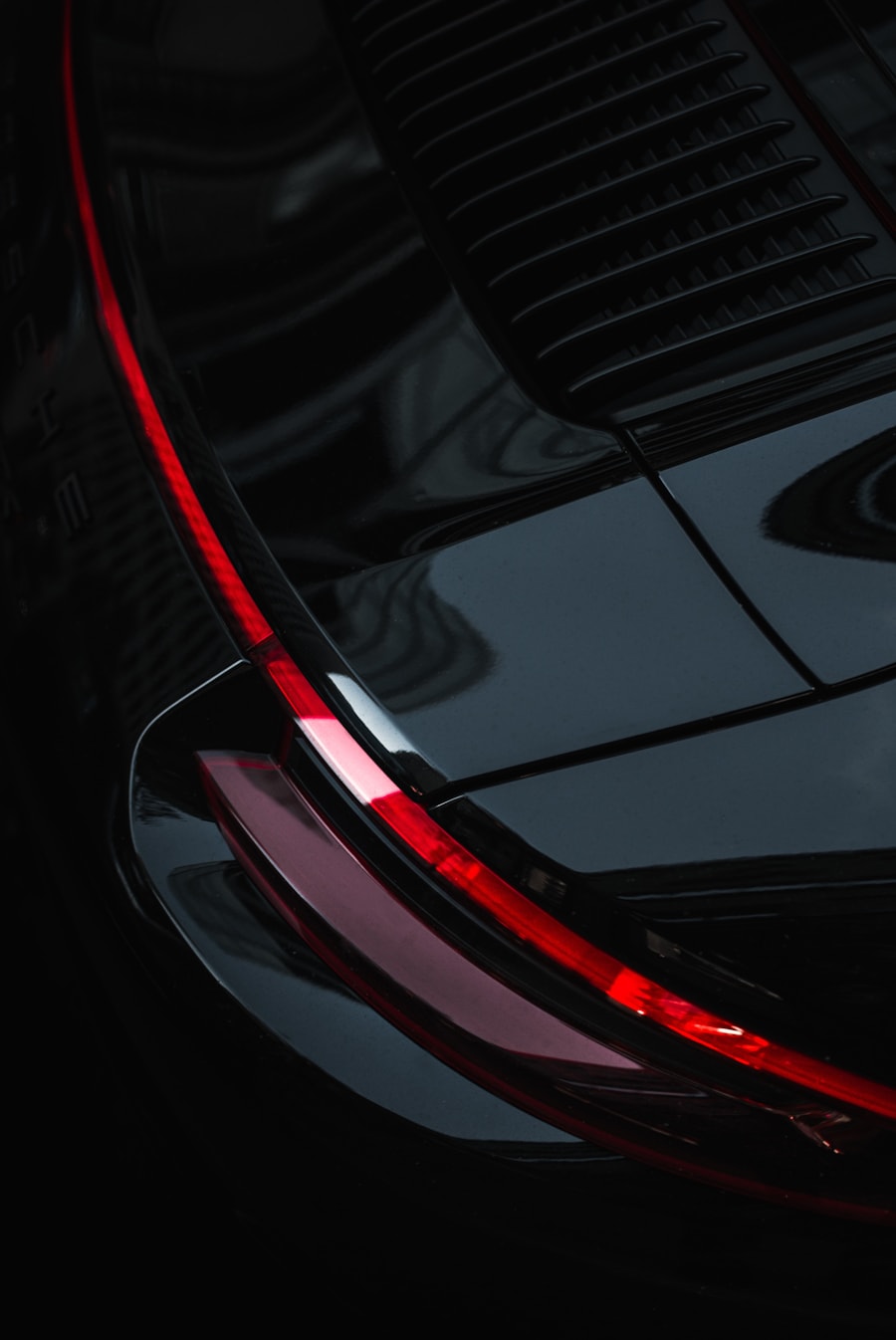 Detail zadních světel sportovního vozu